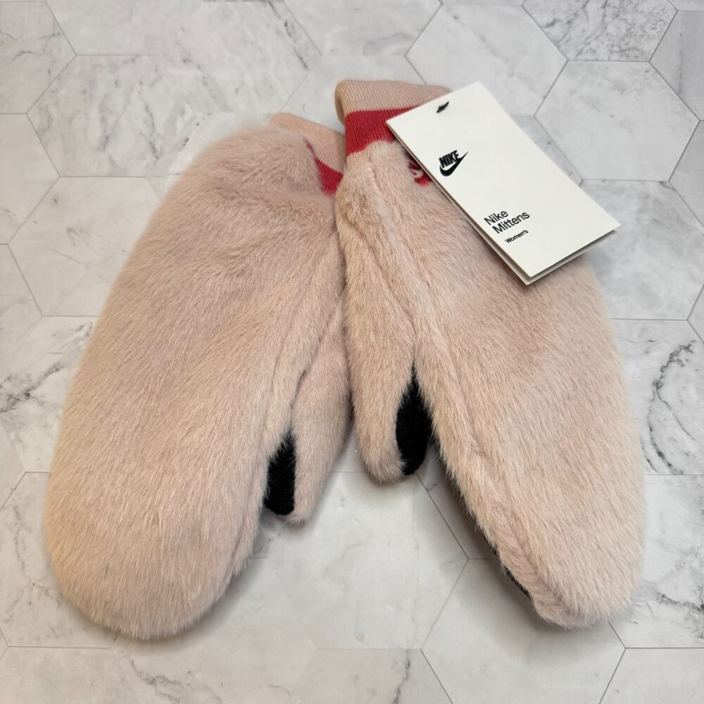 NWT Nike Mittens Pink & Black Faux Fur Womens XS/S Cozy Warm Winter Snow Skiing
